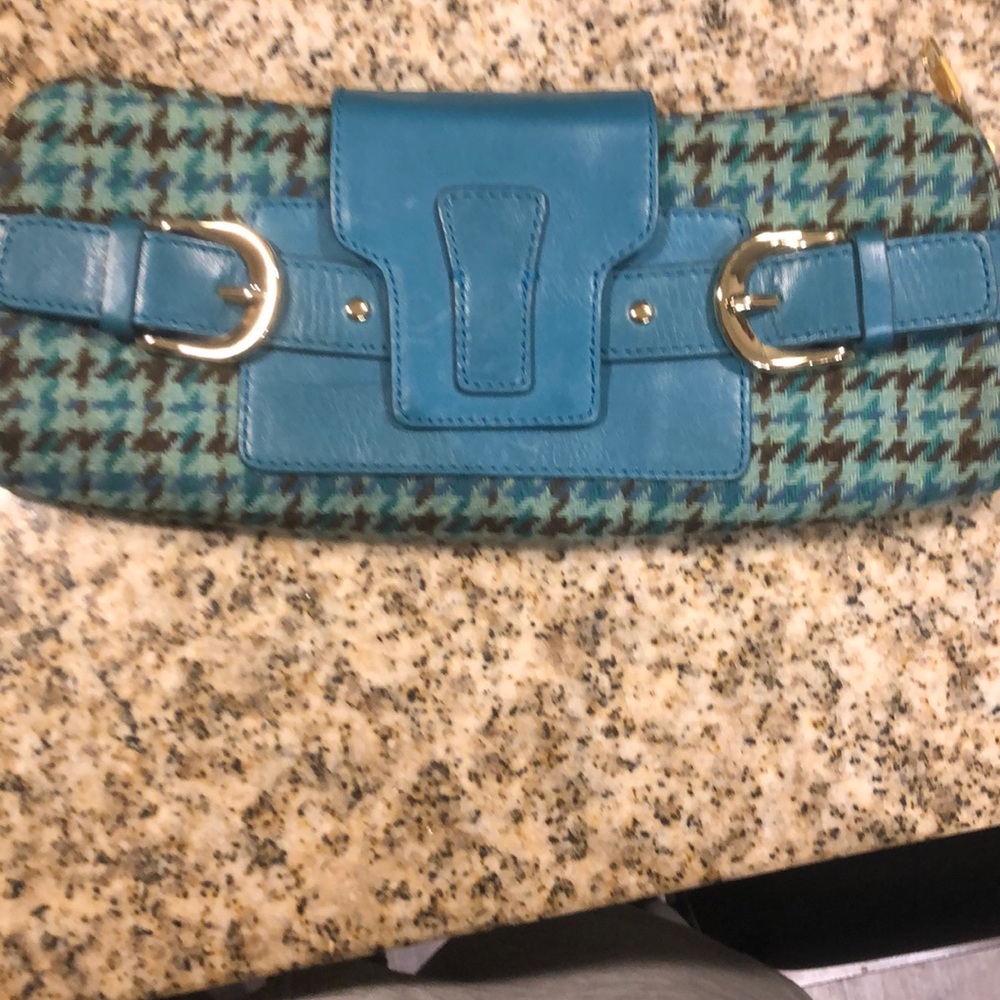 banana republic clutch